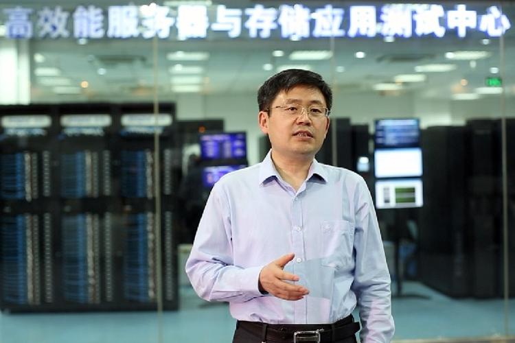 王恩东:带领中国服务器系统技术从"跟跑"到"领跑"